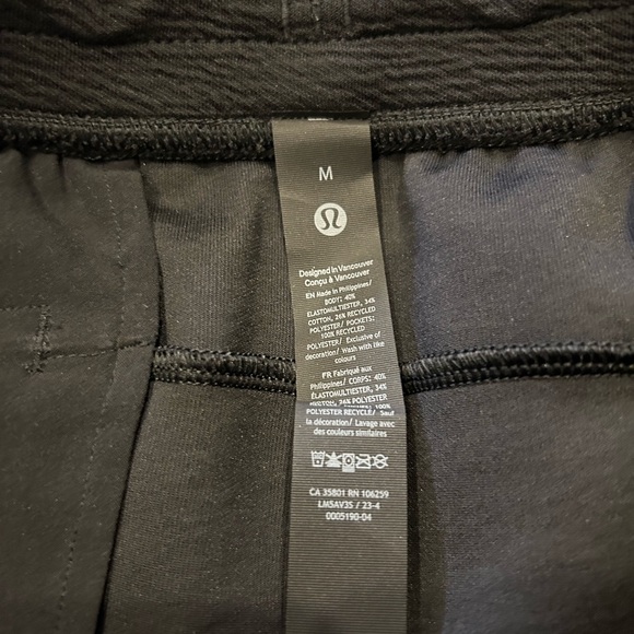 Men’s Lululemon Textured Spacer Joggers, M, $128 - Picture 2 of 4